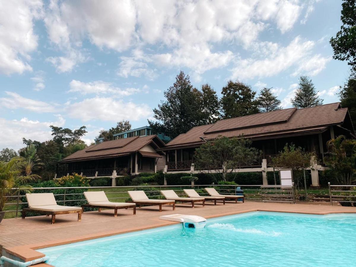 Phubachiang Golf & Resort Pakxé Zewnętrze zdjęcie