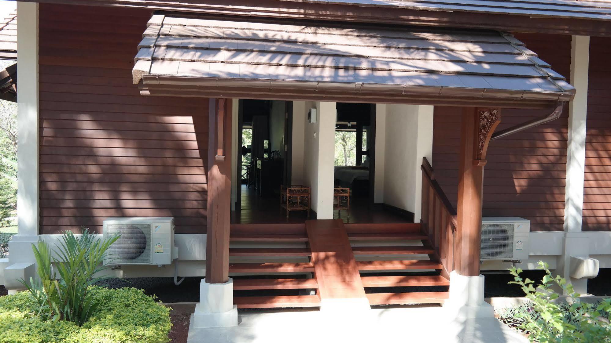 Phubachiang Golf & Resort Pakxé Zewnętrze zdjęcie