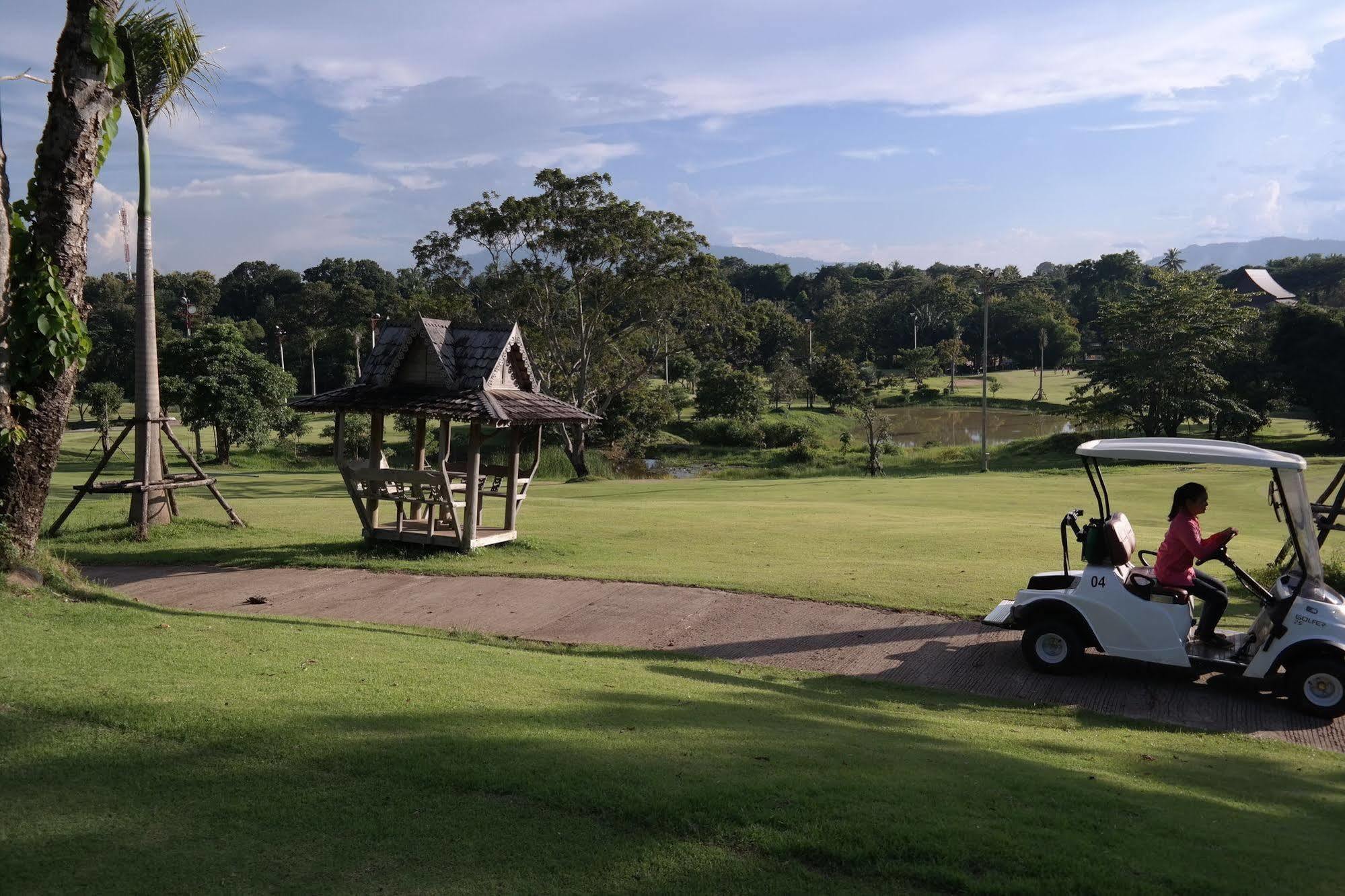 Phubachiang Golf & Resort Pakxé Zewnętrze zdjęcie