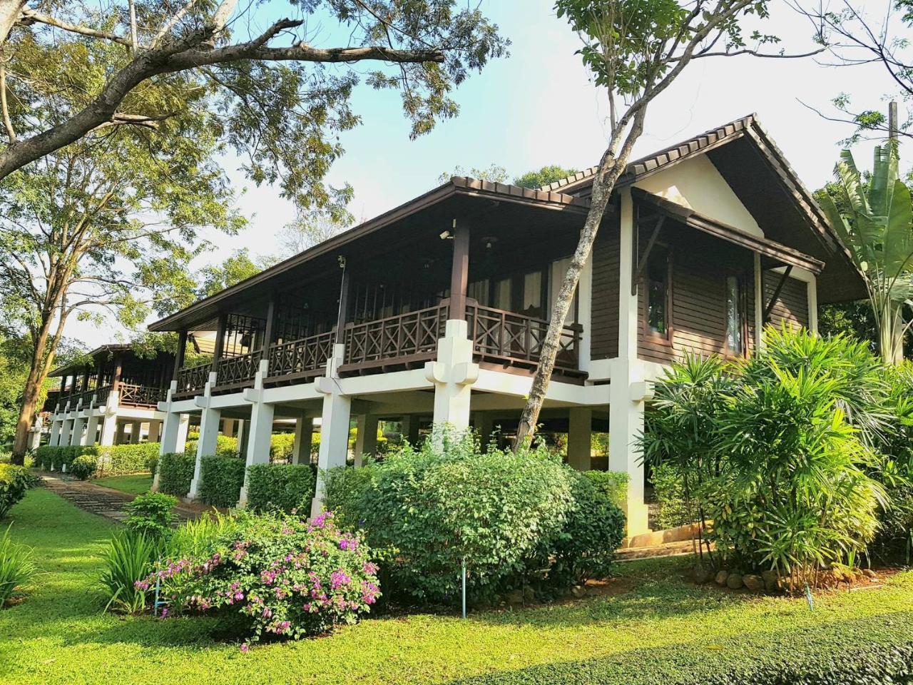 Phubachiang Golf & Resort Pakxé Zewnętrze zdjęcie